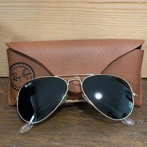 RayBan aviator sunglasses